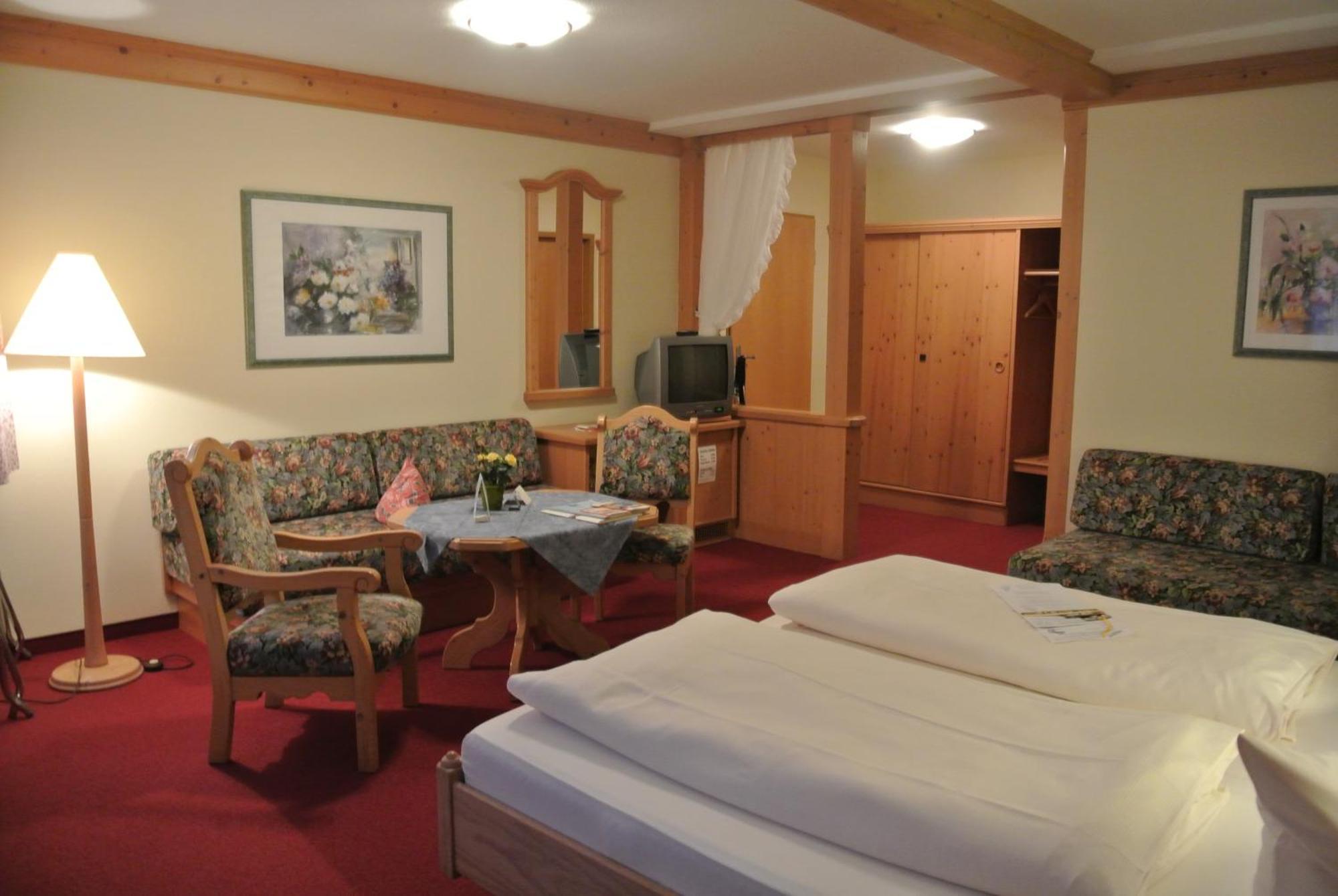 Akzent Hotel Am Bach ดัทเทลบาค ภายนอก รูปภาพ