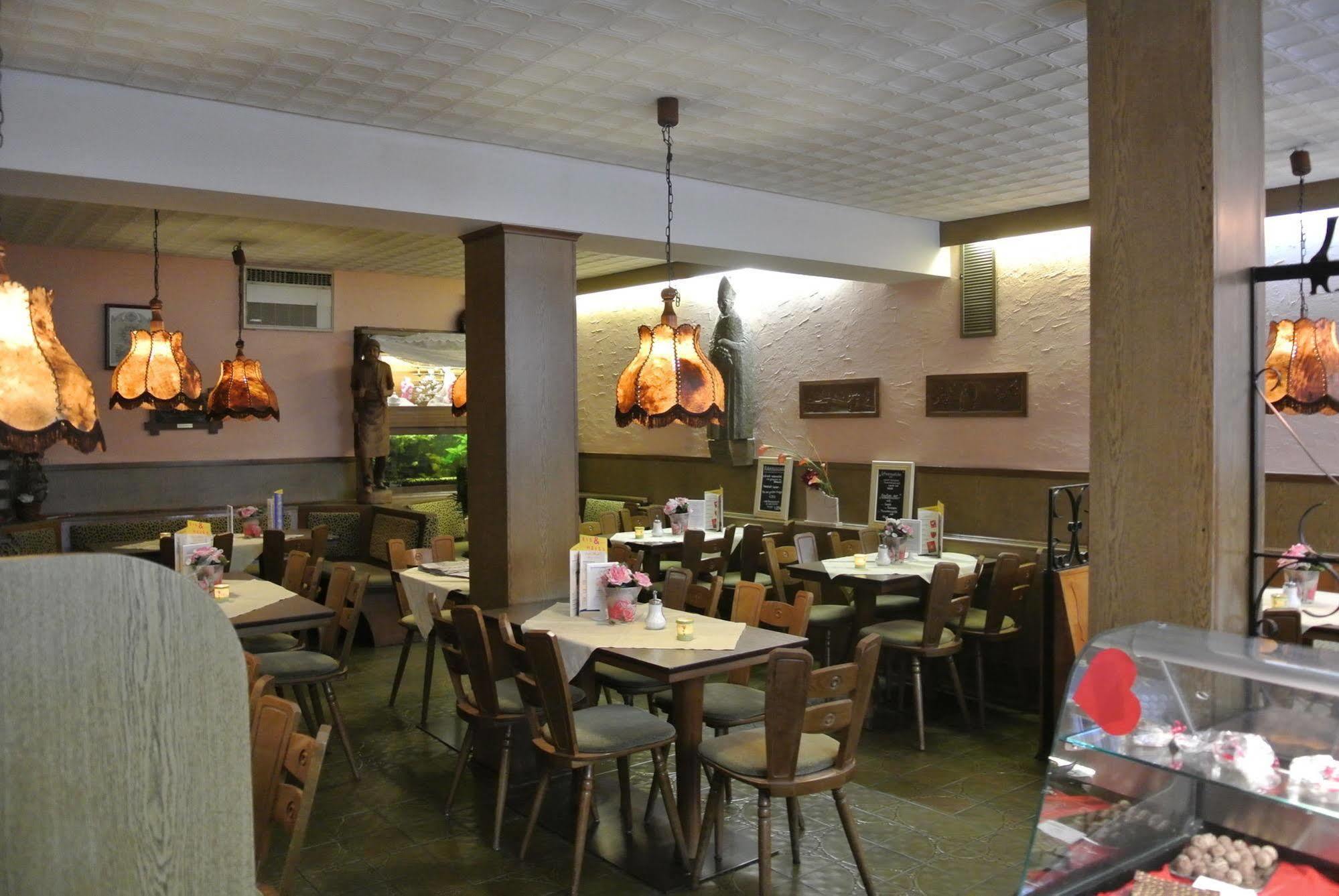 Akzent Hotel Am Bach ดัทเทลบาค ภายนอก รูปภาพ